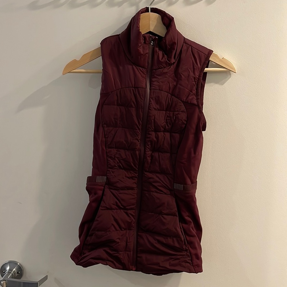 Lululemon down for it all vest